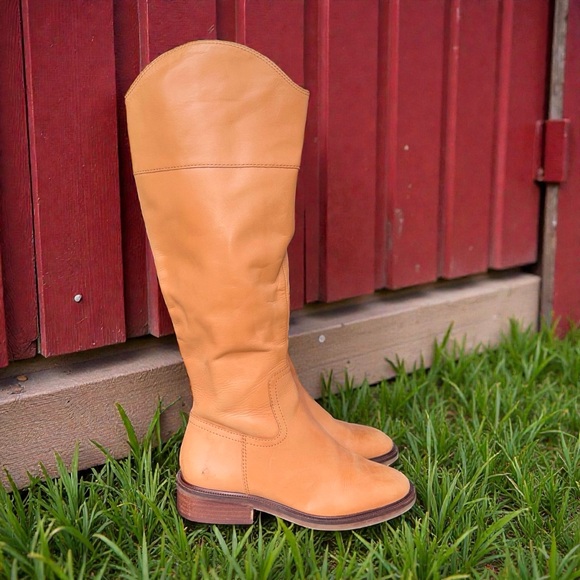 Vince Camuto Alfella Leather Equestrian Riding Boots in Camel Size 5 M - Picture 1 of 11